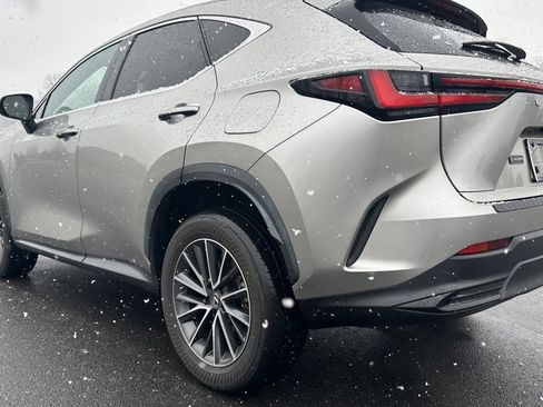 Used 2022 Lexus NX 350 AWD image 3