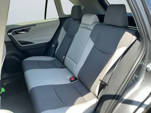 Certified 2025 Toyota RAV4 XLE w/ Convenience Package image 15