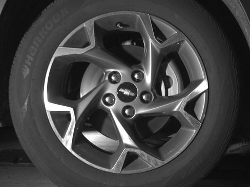 Used 2025 Chevrolet Trax LT w/ LT Convenience Package FWD image 13
