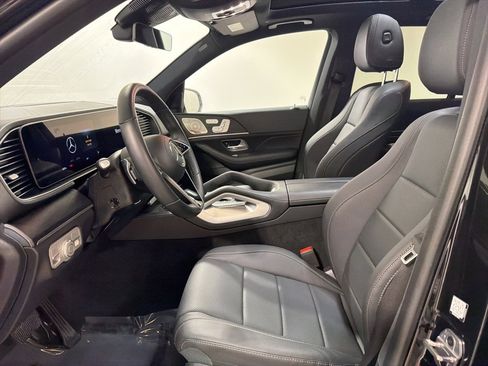Used 2025 Mercedes-Benz GLE 350 4MATIC image 11