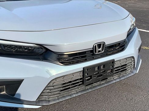 Used 2023 Honda Civic Sport image 30