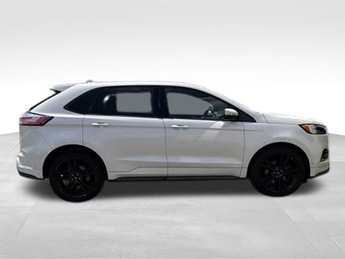 Used 2019 Ford Edge ST w/ Equipment Group 401A AWD/4WD image 6