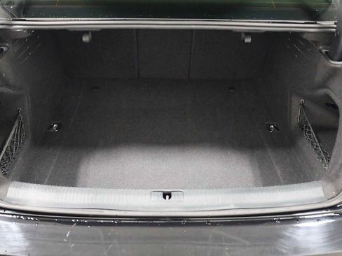 Used 2017 Audi A4 2.0T Premium image 37