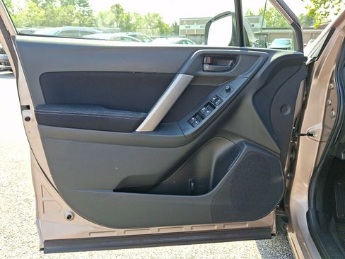 Used 2014 Subaru Forester 2.5i Premium w/ Popular Package #1 AWD/4WD image 13