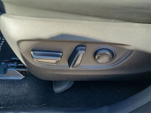 Used 2024 Toyota Grand Highlander XLE image 14