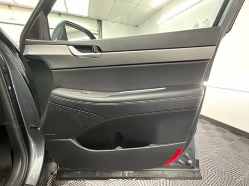 Used 2024 Hyundai Palisade SEL w/ Premium Package AWD/4WD image 17