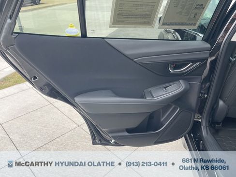 Used 2025 Subaru Outback Premium w/ Popular Package #1A image 17