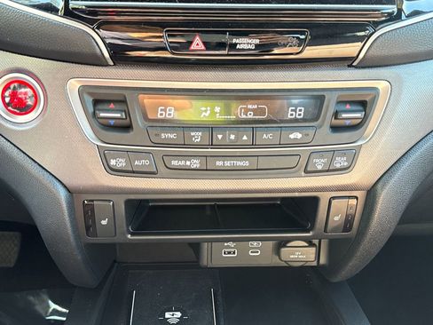 Certified 2025 Honda Ridgeline RTL image 20