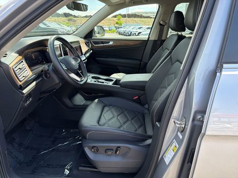 Certified 2026 Volkswagen Atlas SE AWD/4WD image 11