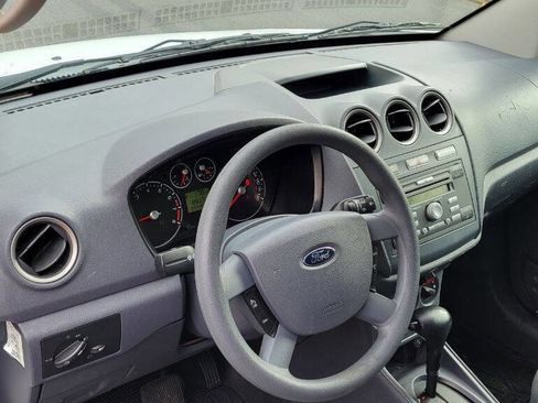 Used 2011 Ford Transit Connect XLT image 38