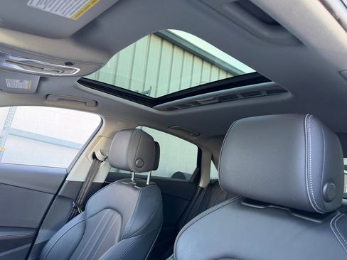 Used 2022 Audi A4 2.0T Prestige w/ Prestige Package image 5