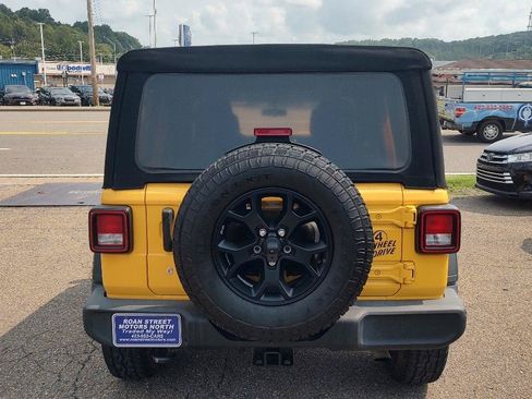 Used 2021 Jeep Wrangler Unlimited Sport AWD/4WD image 4