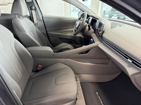 New 2026 Hyundai Elantra Sport image 43