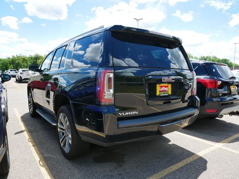 Used 2018 GMC Yukon SLT w/ Open Road Package AWD/4WD image 3