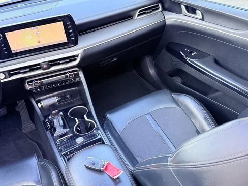Used 2022 Kia K5 GT-Line w/ GT-Line FWD Premium Package image 17