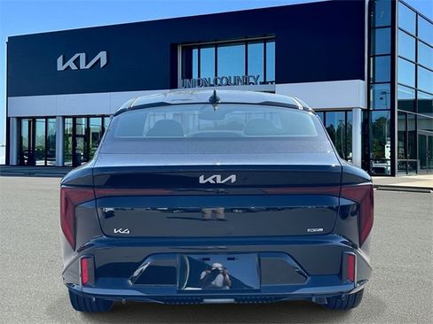 New 2025 Kia K4 GT-Line image 5