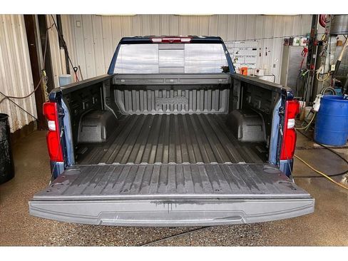 Used 2022 Chevrolet Silverado 1500 High Country AWD/4WD image 11