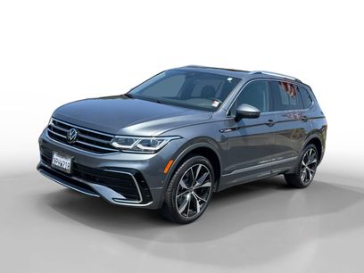 Used 2024 Volkswagen Tiguan SEL R-Line