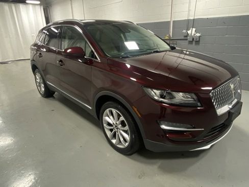 Used 2019 Lincoln MKC Select w/ Select Plus Package image 4