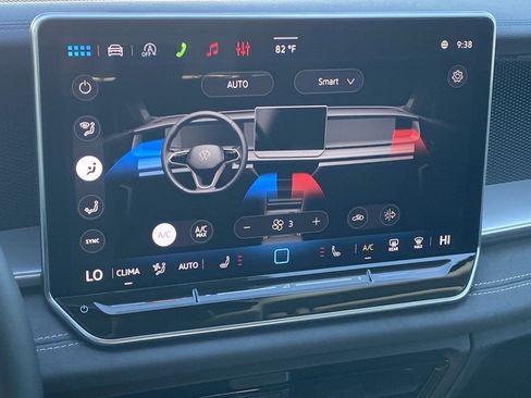 New 2026 Volkswagen Tiguan SE image 23