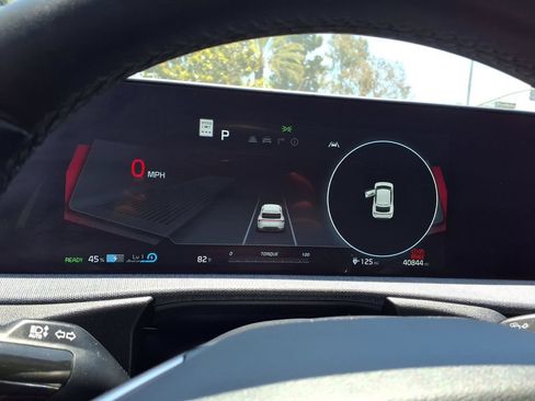Certified 2023 Kia EV6 Wind w/ Wind Technology Package RWD image 9