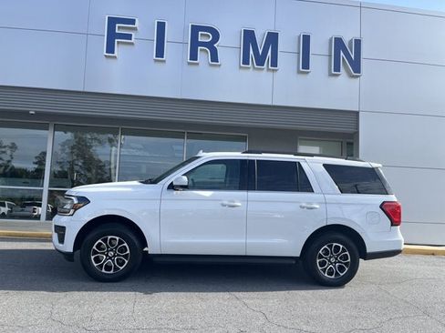 Certified 2024 Ford Expedition XLT AWD/4WD image 1
