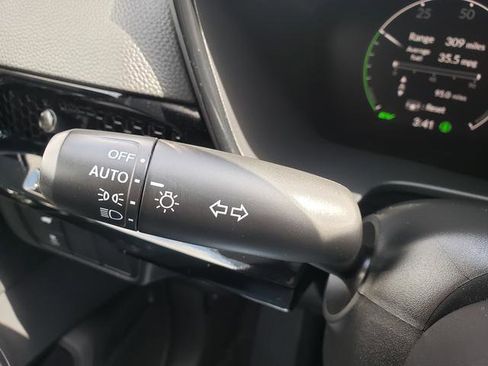 Used 2025 Honda CR-V Sport Touring image 29