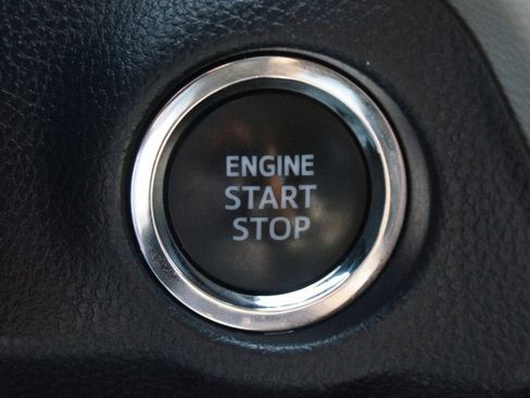 Used 2024 Toyota RAV4 XLE FWD image 8