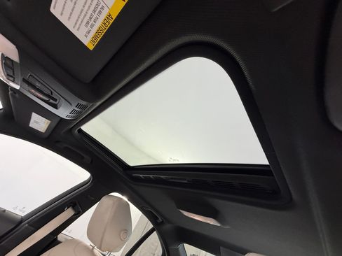 Used 2016 BMW 340i Sedan RWD image 22