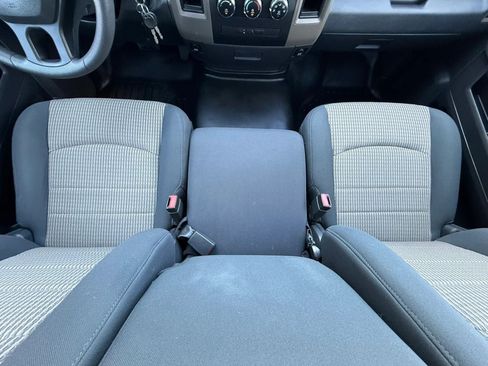 Used 2012 RAM 1500 Express RWD image 46