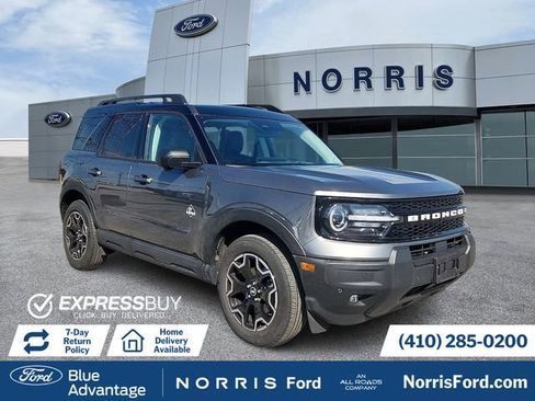 Certified 2025 Ford Bronco Sport Outer Banks w/ Outer Banks Tech Package+ AWD/4WD image 1