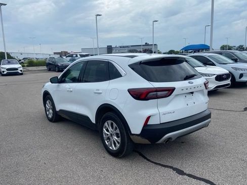 Used 2023 Ford Escape Active w/ Tech Pack #2 AWD/4WD image 4