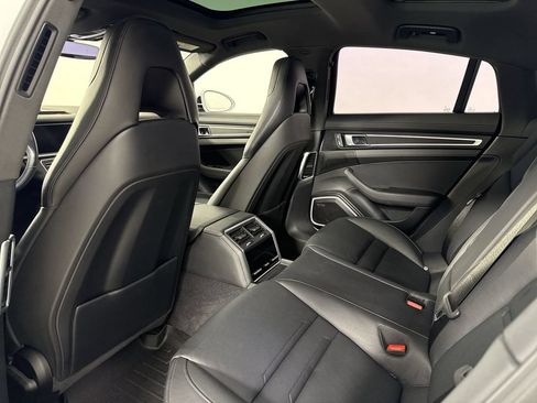 Certified 2023 Porsche Panamera 4S AWD/4WD image 26