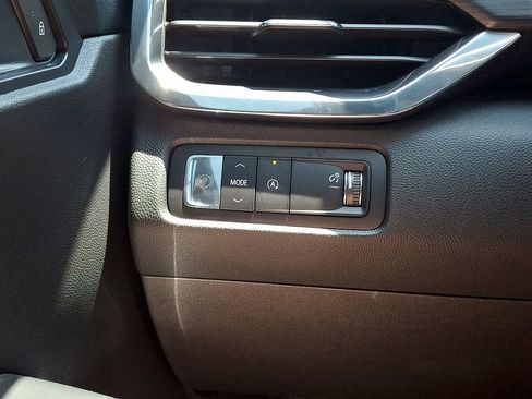 New 2026 GMC Acadia Elevation w/ Elevation Premium Package FWD image 16