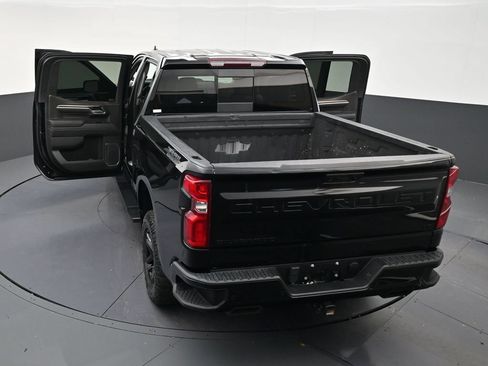 Used 2023 Chevrolet Silverado 1500 LT Trail Boss w/ LT Trail Boss Premium Package AWD/4WD image 33