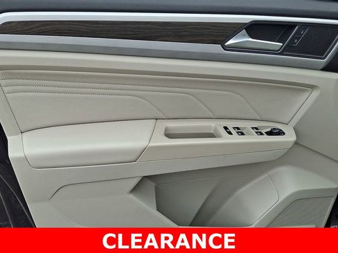 Used 2022 Volkswagen Atlas SE image 14