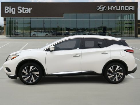 Used 2016 Nissan Murano Platinum w/ Platinum Technology Package image 2