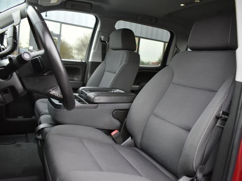 Used 2018 Chevrolet Silverado 1500 LT w/ All Star Edition image 23