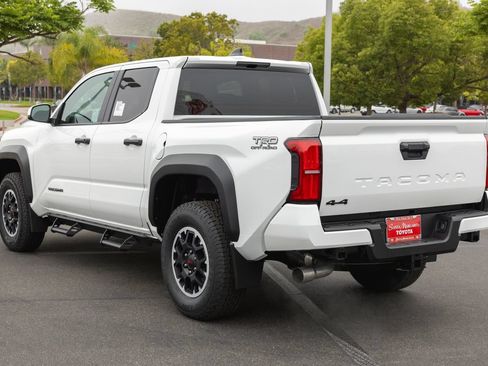 New 2026 Toyota Tacoma TRD Off-Road AWD/4WD image 7