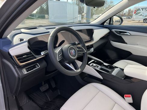 New 2026 Buick Envision Avenir image 21