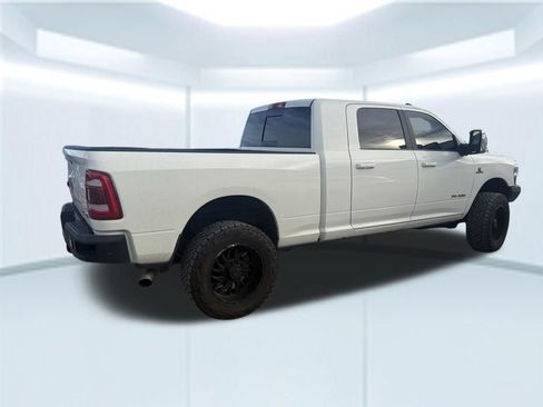 Used 2024 RAM 2500 Laramie AWD/4WD image 8