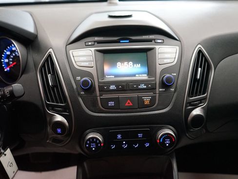 Used 2015 Hyundai Tucson GLS w/ Option Group 02 AWD/4WD image 7