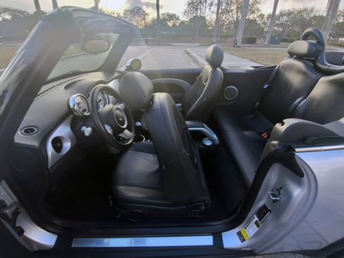 Used 2007 MINI Cooper Convertible image 20
