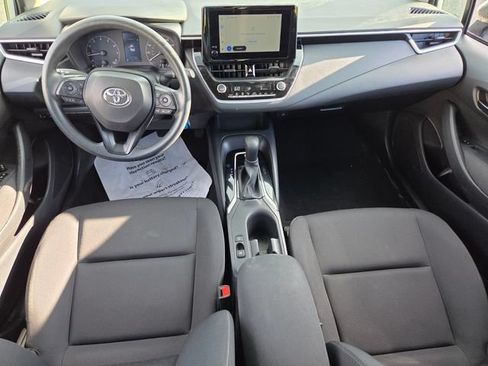 Used 2024 Toyota Corolla LE FWD image 9