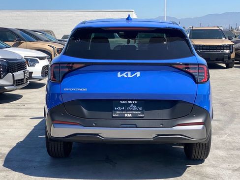 New 2026 Kia Sportage EX w/ EX Panorama Roof Package FWD image 5