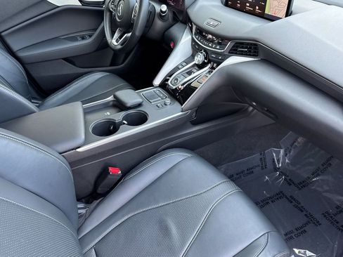 Certified 2025 Acura TLX w/ Technology Package image 19