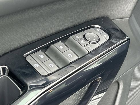 New 2026 Nissan Pathfinder Platinum AWD/4WD image 19