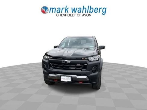 Used 2024 Chevrolet Colorado Trail Boss w/ Advanced Trailering Package AWD/4WD image 3