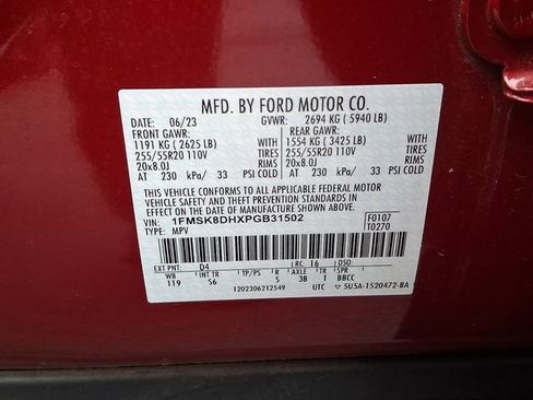 Certified 2023 Ford Explorer XLT w/ Equipment Group 202A AWD/4WD image 32