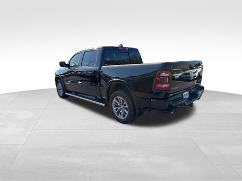 Used 2019 RAM 1500 Laramie AWD/4WD image 8
